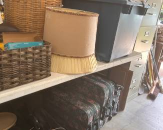 LUGGAGE, LAMPSHADES
