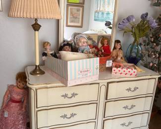 FRENCH PROVINCIAL DRESSER