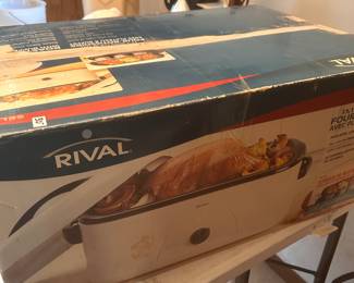 RIVAL ROASTER/BUFFET SERVER