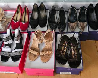 Ladies Vanelli and Stuart Weitzman Shoes size 7.5
