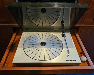 Bang Olufsan Turntable