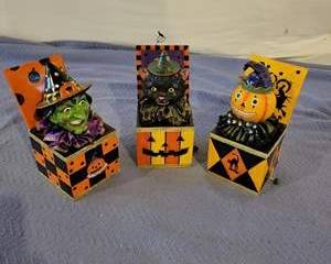 Halloween Themed Jack-in-the-Box Decorations with Witch, Cat, and Pumpkin Figures
