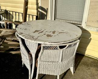 Antique wicker table and 4 chairs