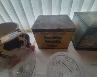 Sunshine biscuit tins