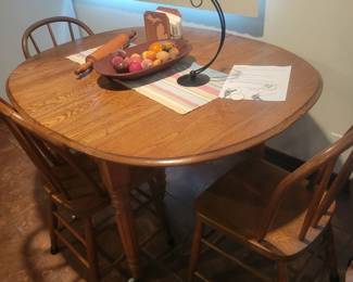 5 legged table