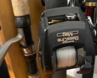 SHIMONO BASS ONE MAG ROD/REEL