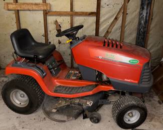 Scotts John Deere Lawn Tractor