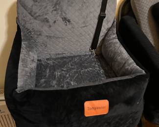 Dog Car Seats.
