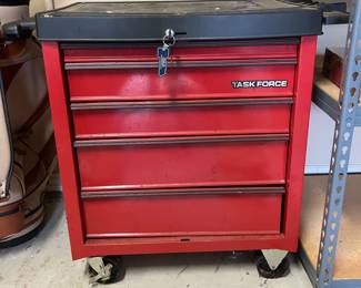 Task Forxe Rolling Tool Box