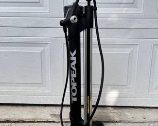 17 TopeakJoeblowBoosterFloorPump