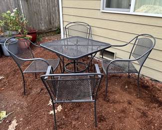 25 WroughtIronMeshPatioTableChairs