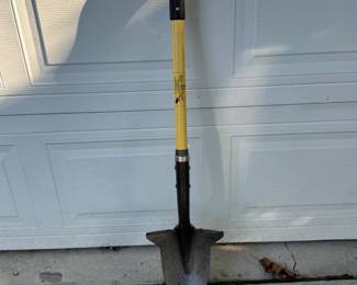 40 SpearHeadSpadeShovel