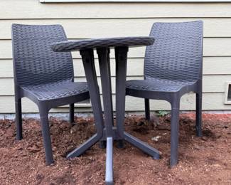 38 KETEROutdoorTableChairs