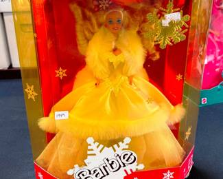 1989 Happy Holidays Barbie Special Edition