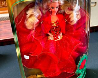1993 Happy Holidays Barbie Special Edition