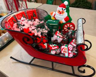 Sleigh Lights Santa