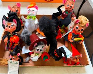 Halloween Annalee Dolls 