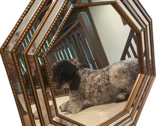 3D Mirror With Style Pizzazz