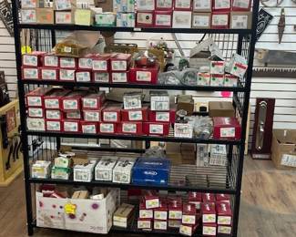 Various locks, passages, privacies, keyed , deadbolts and dummies