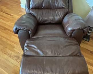 Comfortable Leather Power Recliner