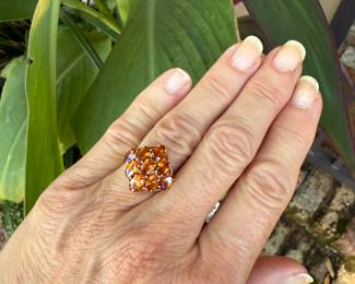 #80 - $200 - 10kt yellow gold ring w/citrine. Size 5 3/4 to 6. 3.38grams.