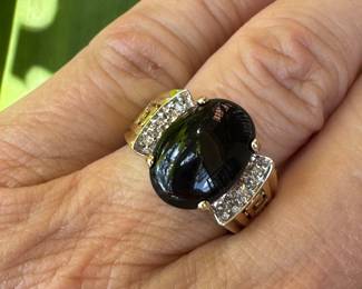 #87 - $240 - 10kt greek key band with onyx cabochon sz 7