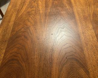 #21 - $800 - Drexel heritage table 29tx72wx42d each leaf is 20w 