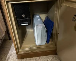 #36 - $100 - Montgomery ward safe 23tx17.5wx16d