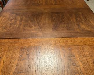 #21 - $800 - Drexel heritage table 29tx72wx42d each leaf is 20w 