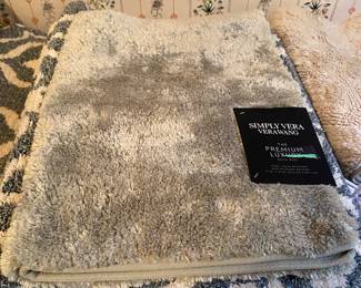 Vera Wang Bathmat