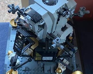 Lego Creator Expert NASA Apollo 11 Lunar Lander