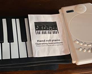 Hand Roll Piano