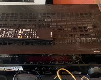 Yamaha RX-V377 AV Sound Receiver
