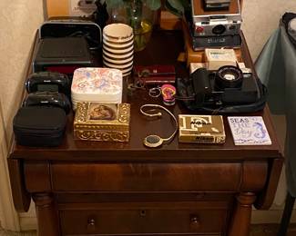 Empire Side Table with Paw Feet