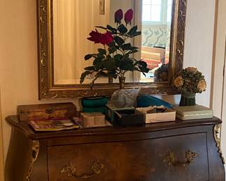 Henredon Chest/Commode