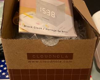 Cloudnola Block Clock