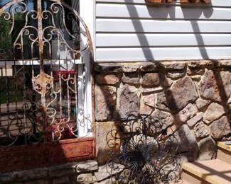 Iron yard decor