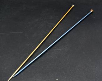 pair of knitting needles