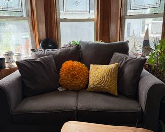 Small coffee table natural wood tones $40.00 or best offer