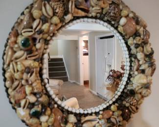 Shell mirror