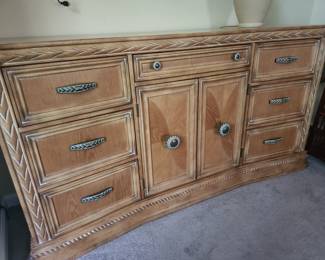 Broyhill dresser