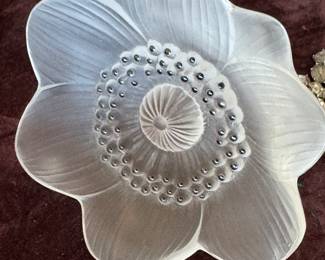 Authentic Lalique France Frosted Crystal Flower – Signed Vintage Art Glass