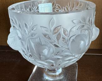 Lalique Crystal Bowl – Frosted Birds and Leaves Design, France