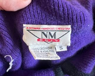 a neimax- marcus exclusive NM only cashmare