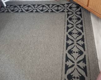 Area rug