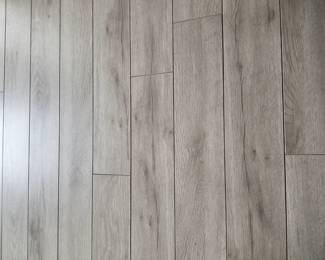 Flooring - gray driftwood