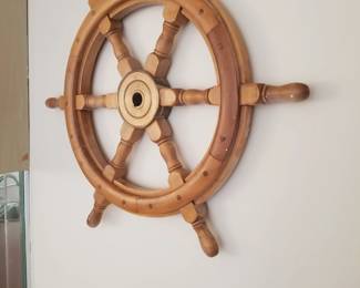Captain's wheel decor