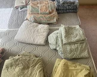 Sheets & towels