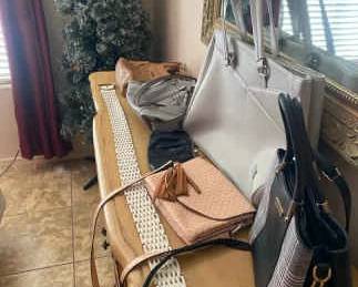 Six Super Purses And A Belt