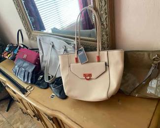 Eight Elegant Handbags And Two Fashionable Belts